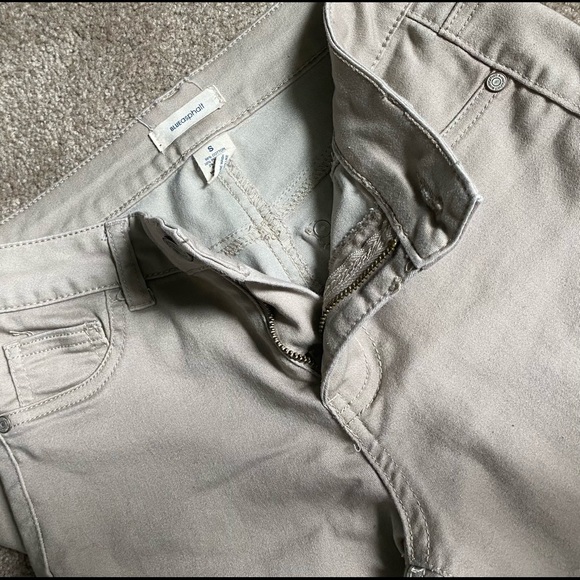 Tan jeans - Picture 4 of 4